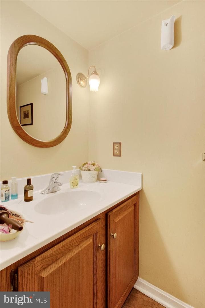 78 Twin Lakes Drive photo 16