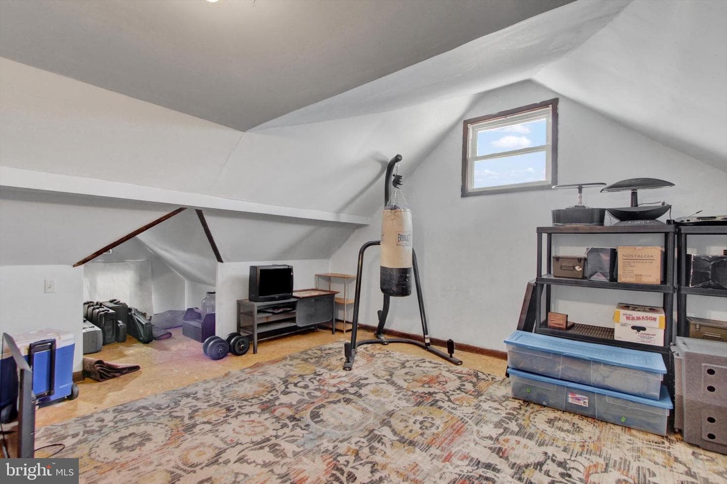 102 N Queen Street photo 16