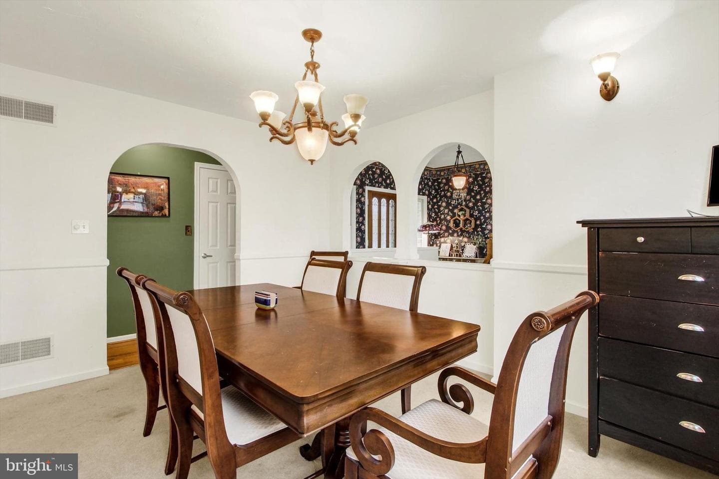 837 Hancock Drive photo 6