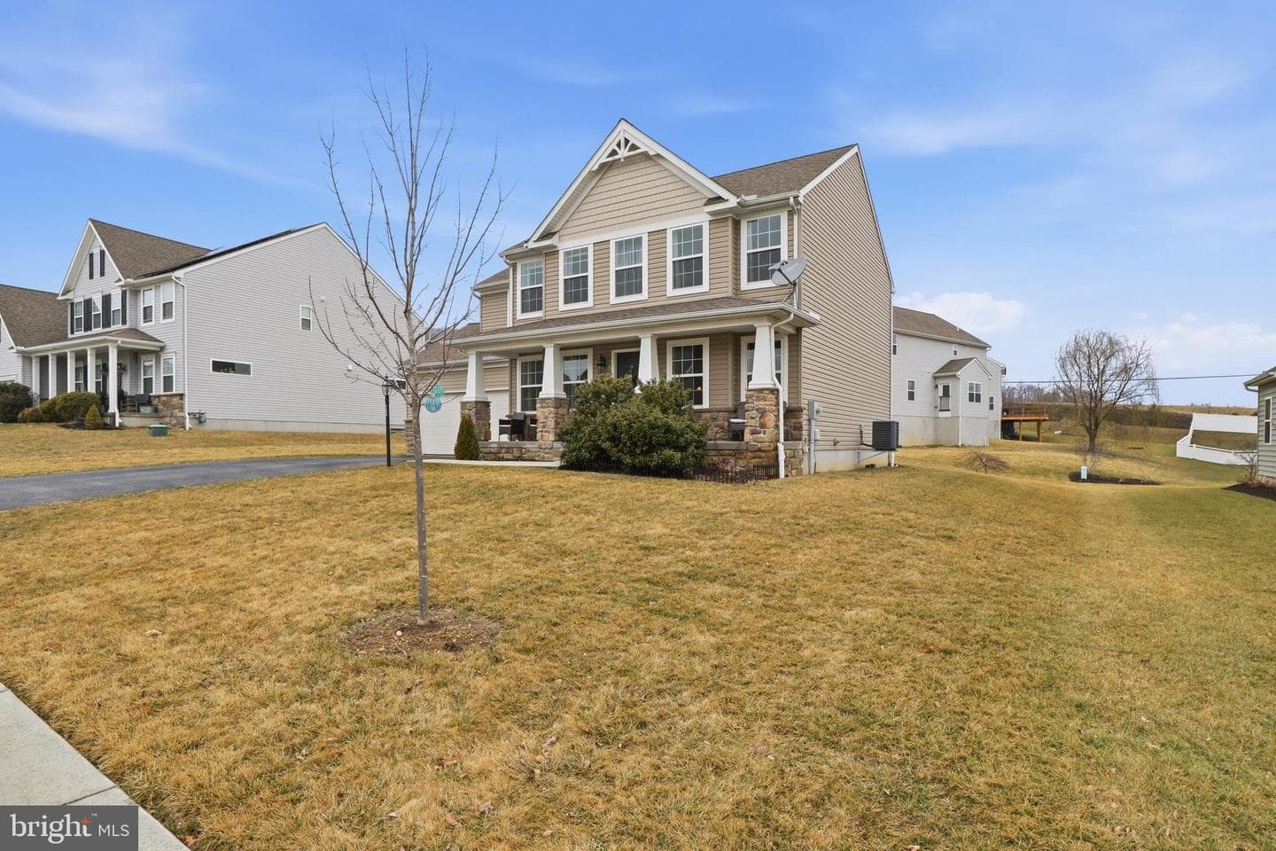 99 McIntosh Lane photo 4