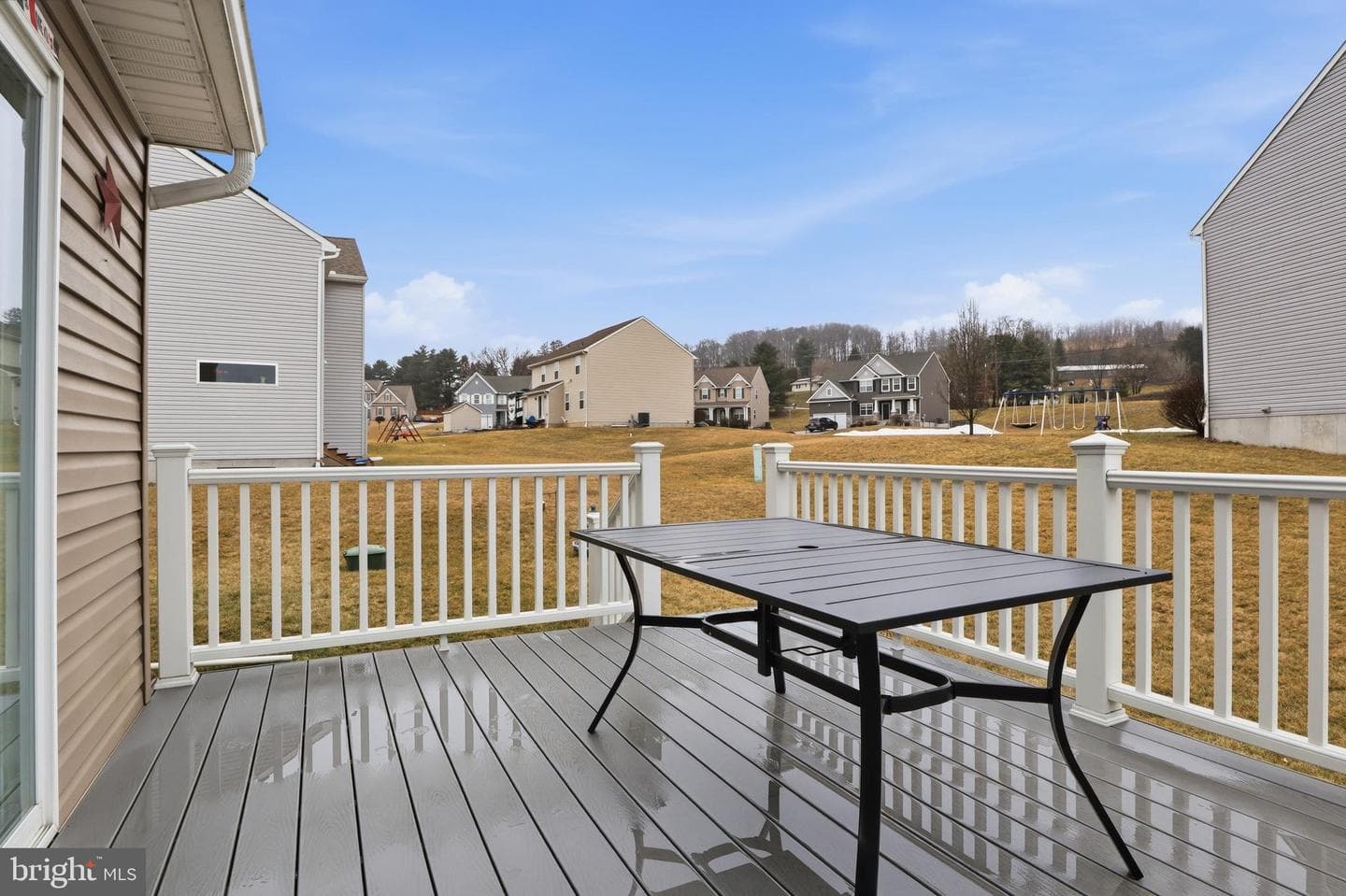 99 McIntosh Lane photo 42
