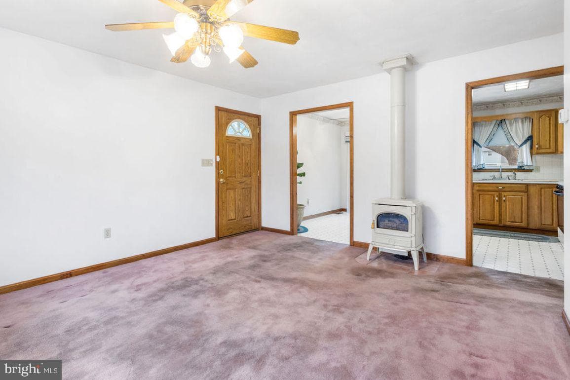 1002 Frederick Pike photo 28
