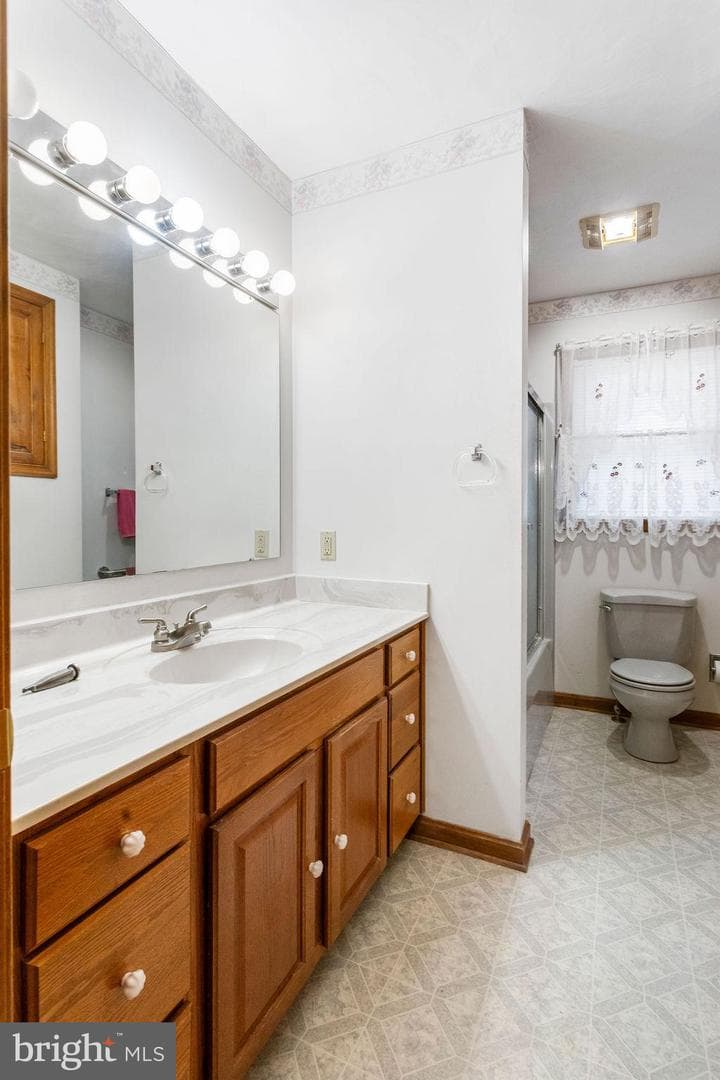 1002 Frederick Pike photo 33