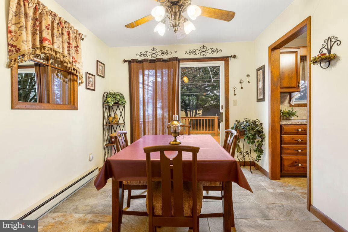 1002 Frederick Pike photo 8