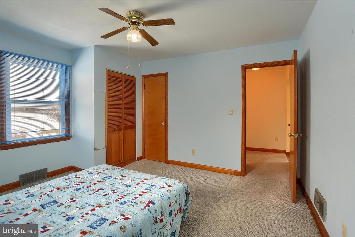 678 Littlestown Road photo 11