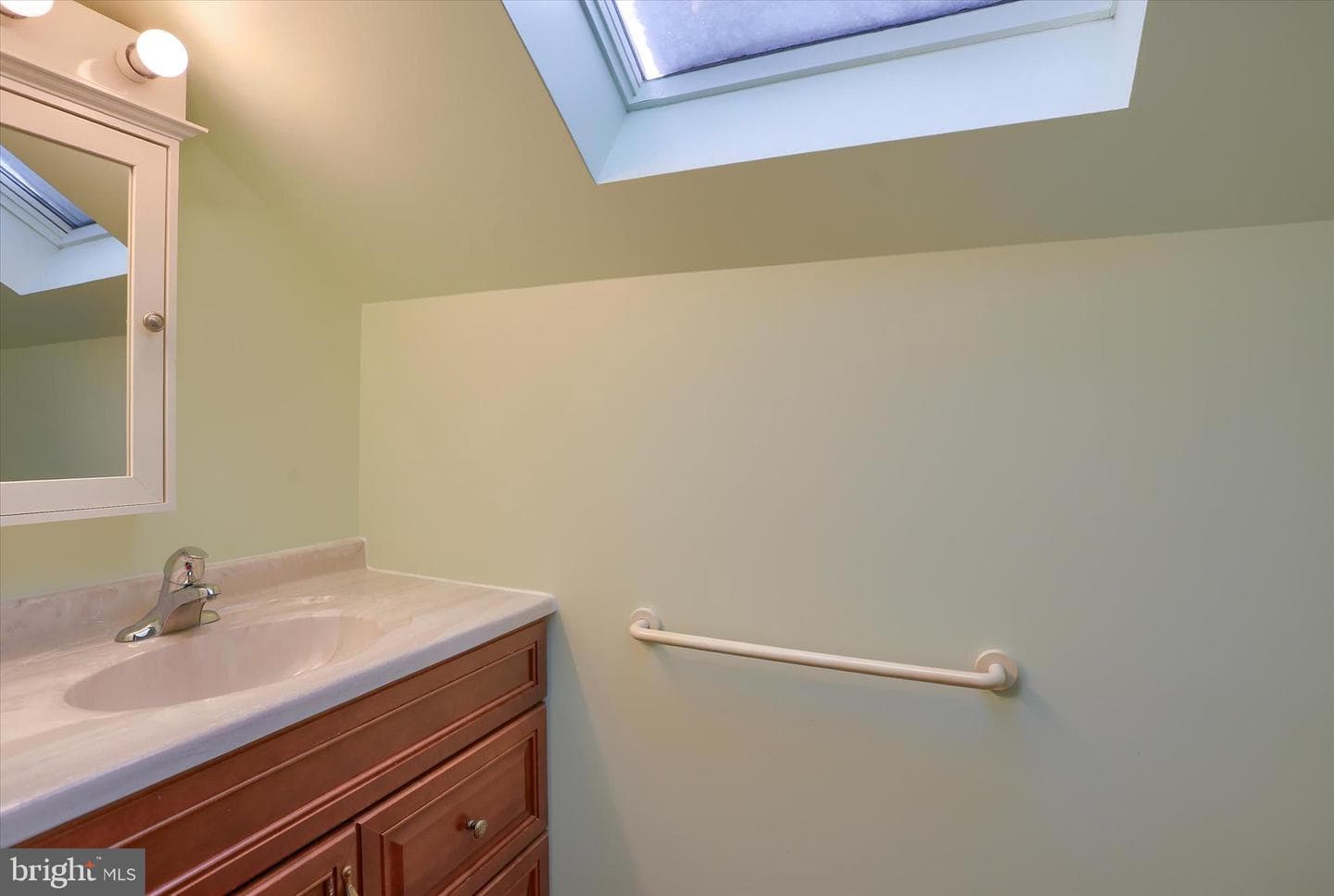 678 Littlestown Road photo 23