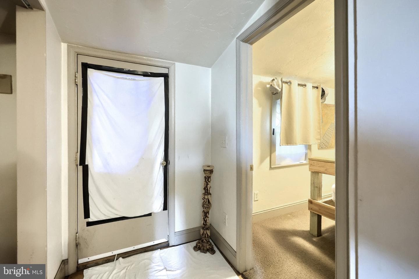 422 S Washington Street photo 17