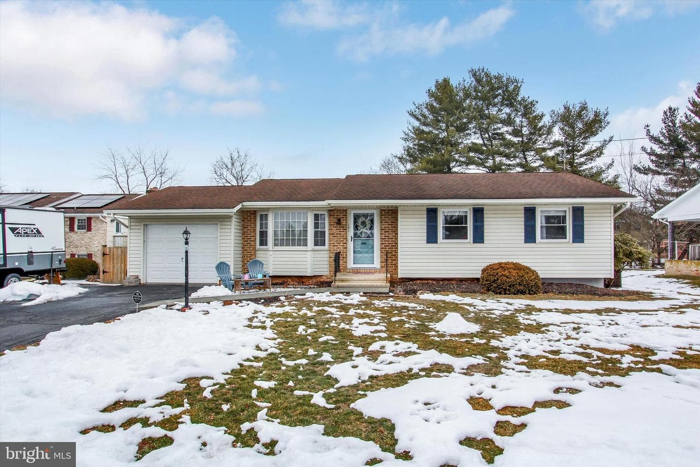 181 Woodcrest Drive photo 2