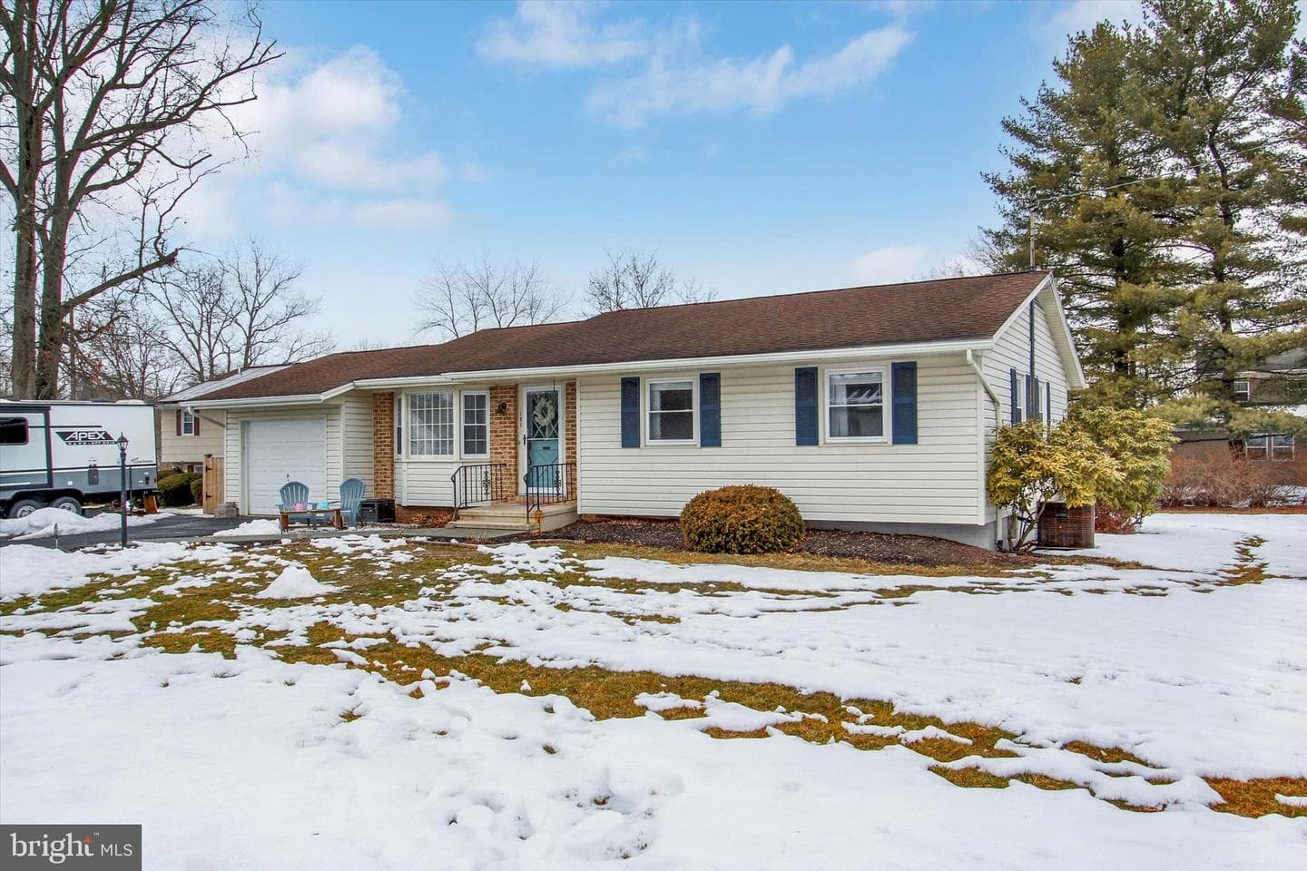 181 Woodcrest Drive photo 3