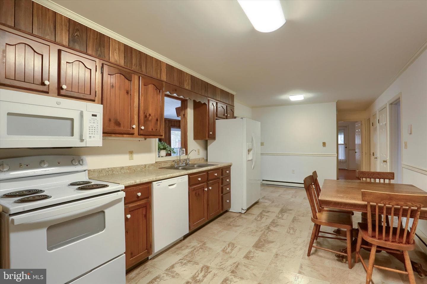202 Lindy Avenue photo 10