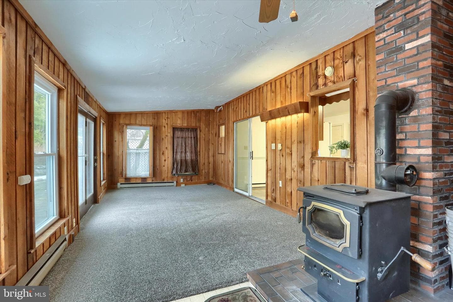 202 Lindy Avenue photo 12