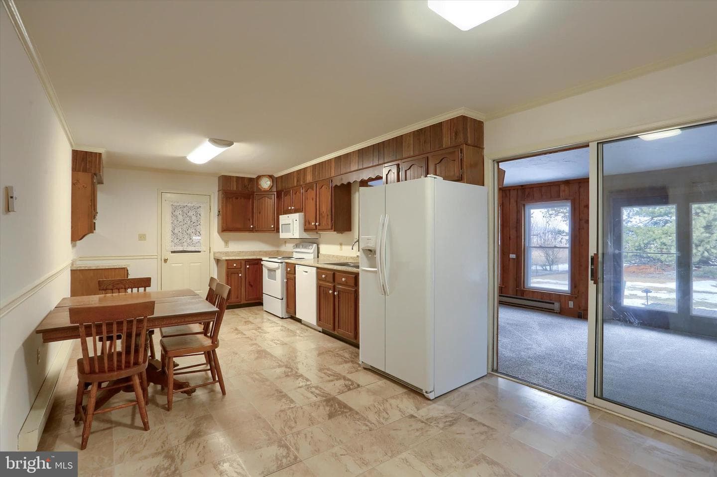 202 Lindy Avenue photo 8