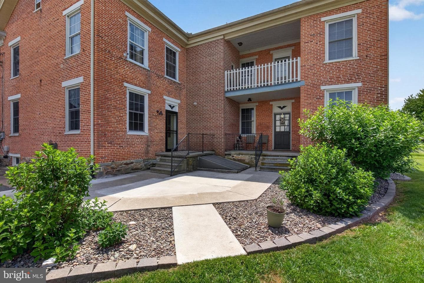 545 Hilltown Road photo 4