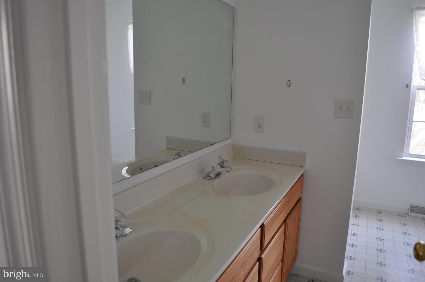 123 Derby Drive photo 15