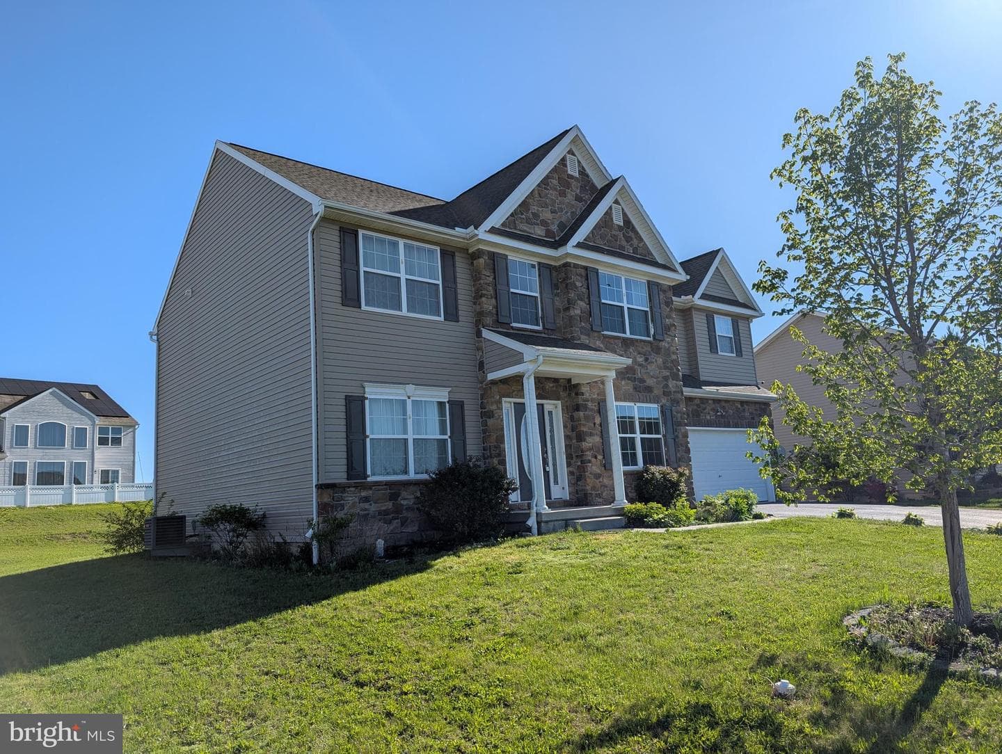 9 W Imperial Drive photo 2