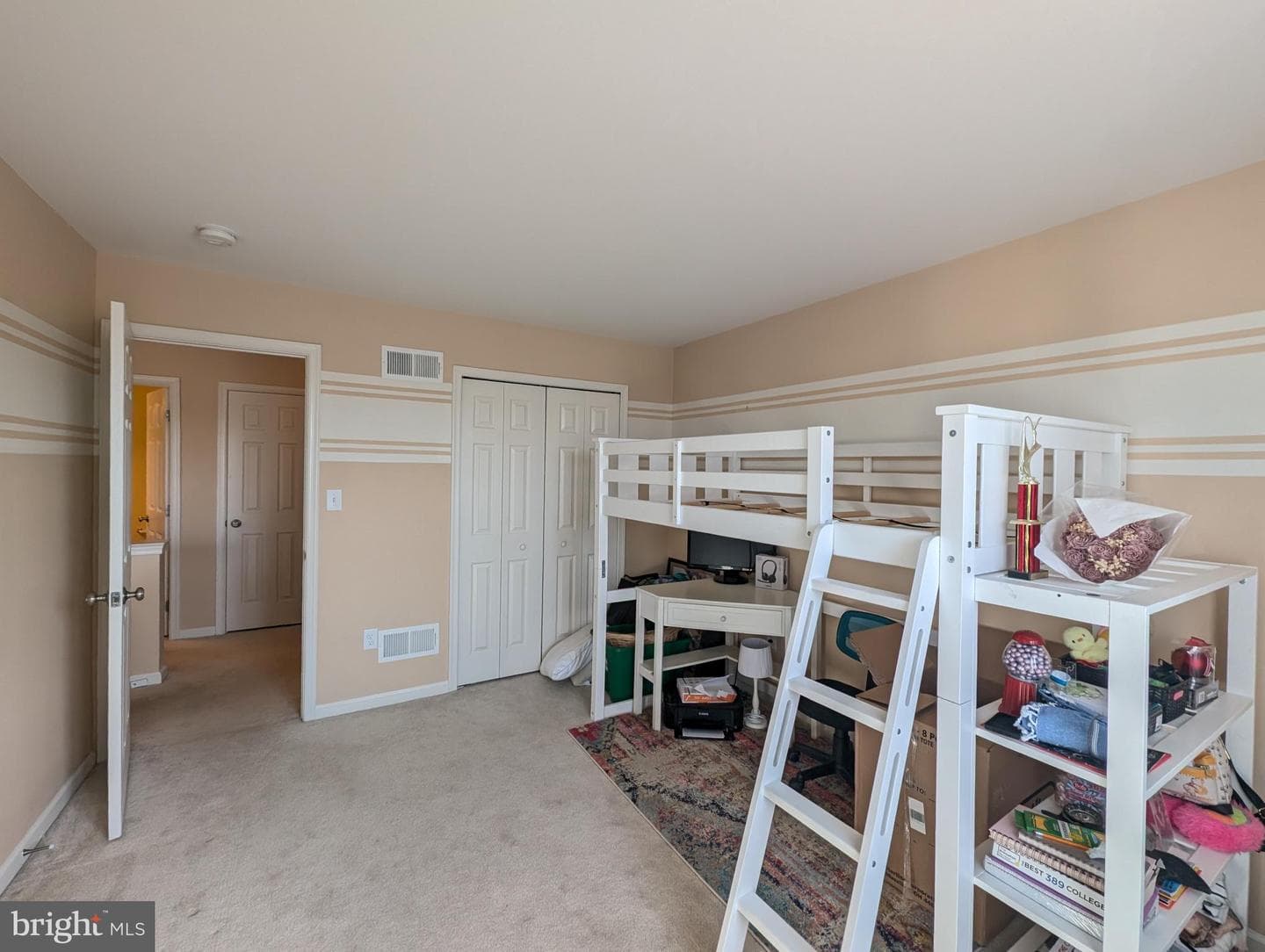 9 W Imperial Drive photo 32