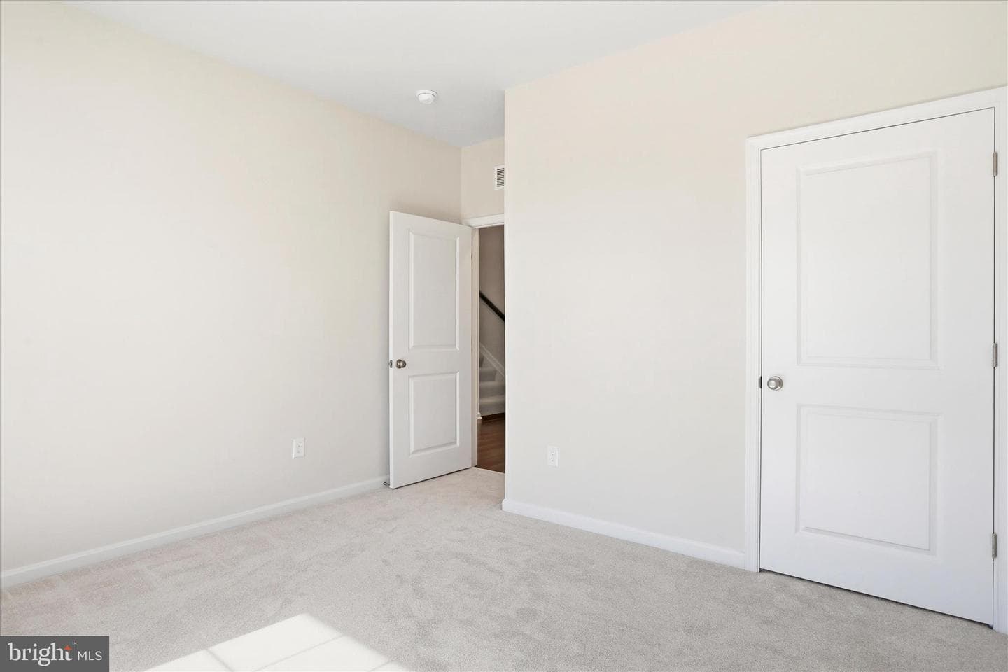 101 Brookside Lane photo 7