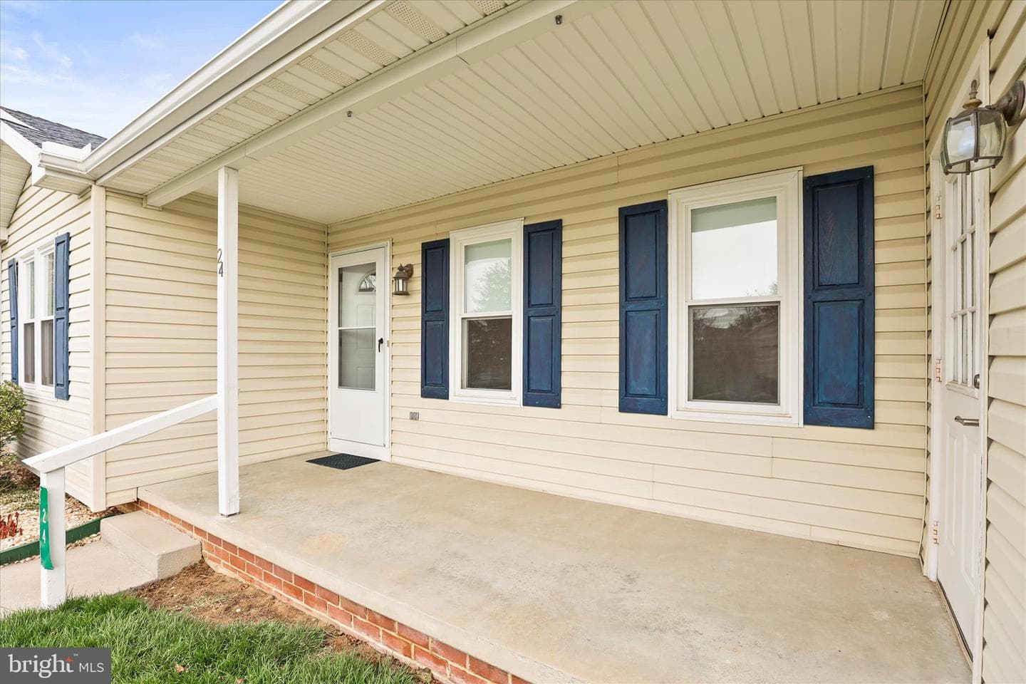 24 Ashfield Drive photo 4