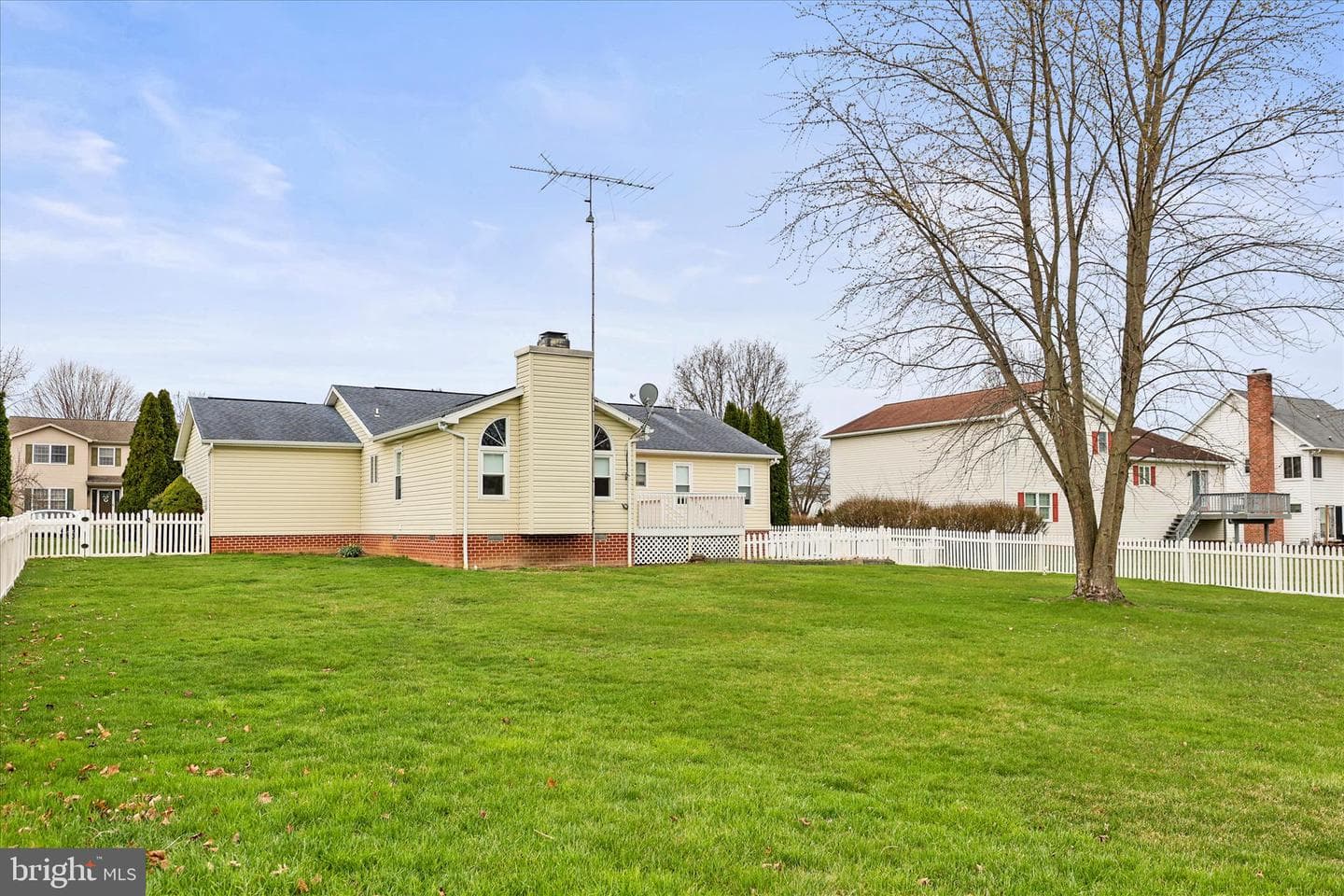 24 Ashfield Drive photo 42