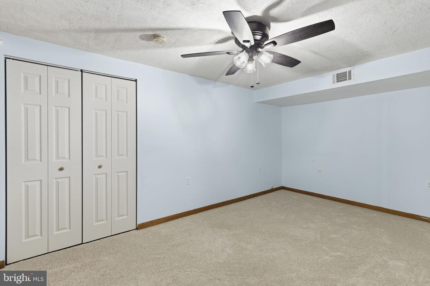 18 E Lakeview Drive photo 16
