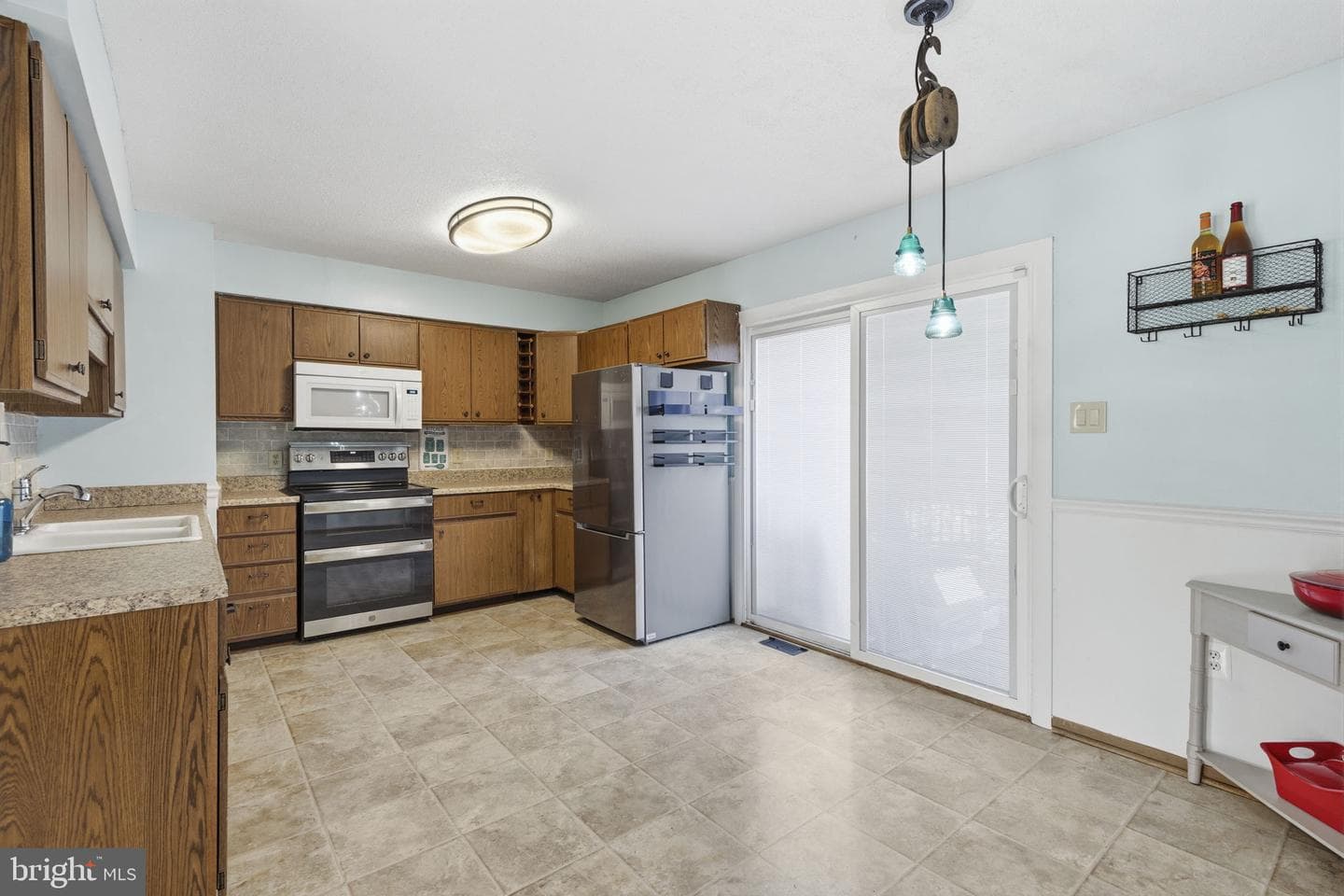18 E Lakeview Drive photo 7