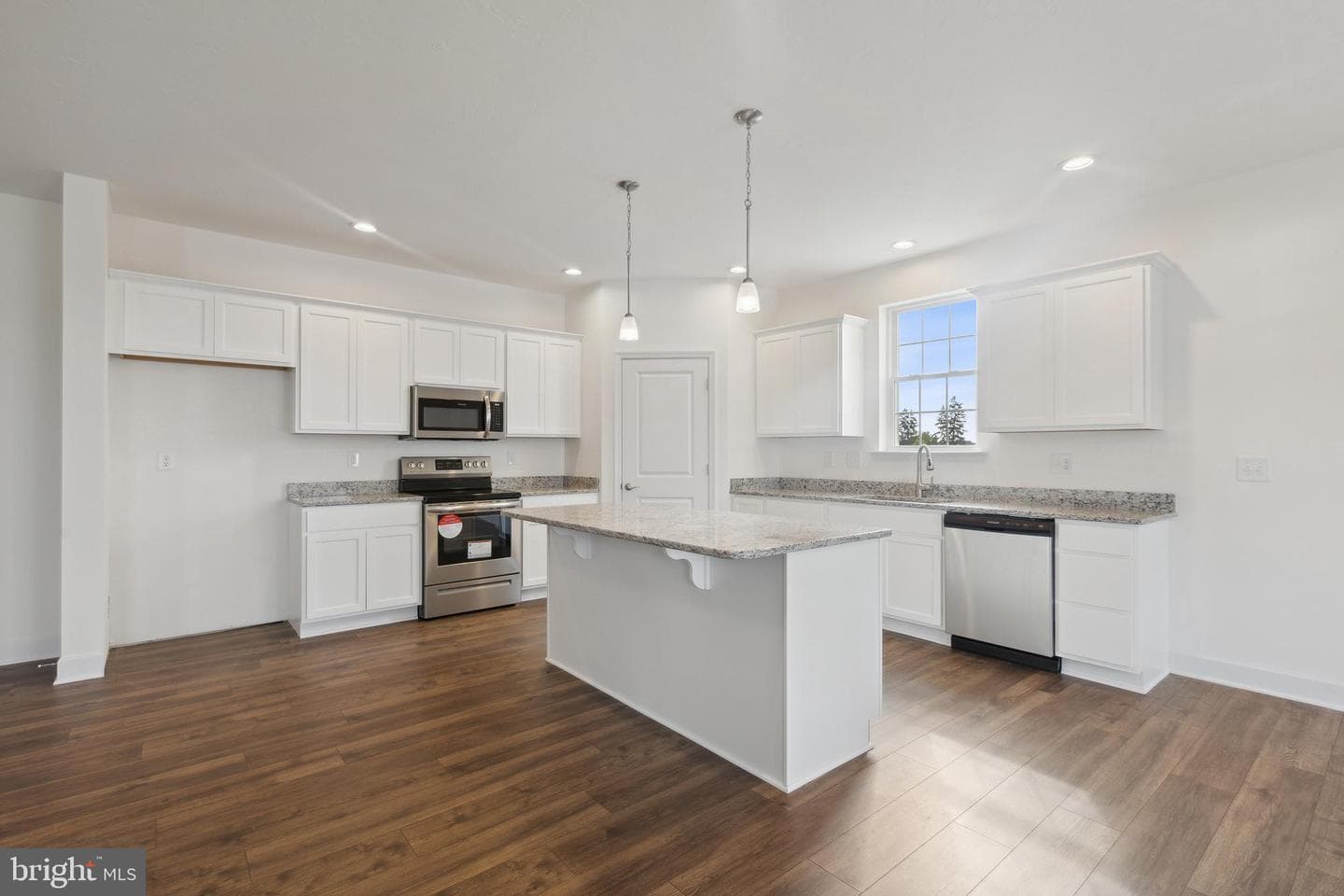 19 Tanager Court #c15 photo 3