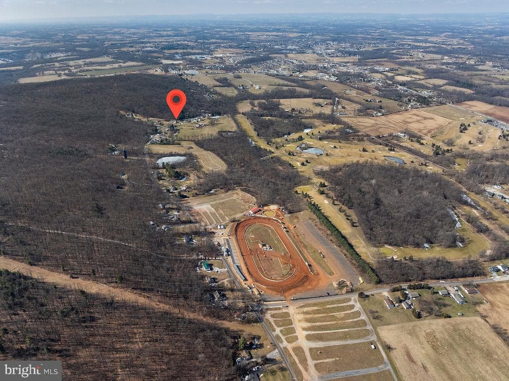 470 Racetrack Road photo 52