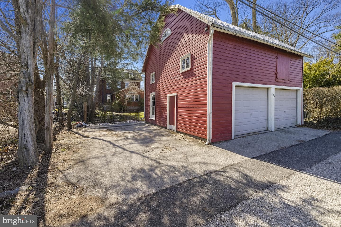 125 W Broadway photo 49