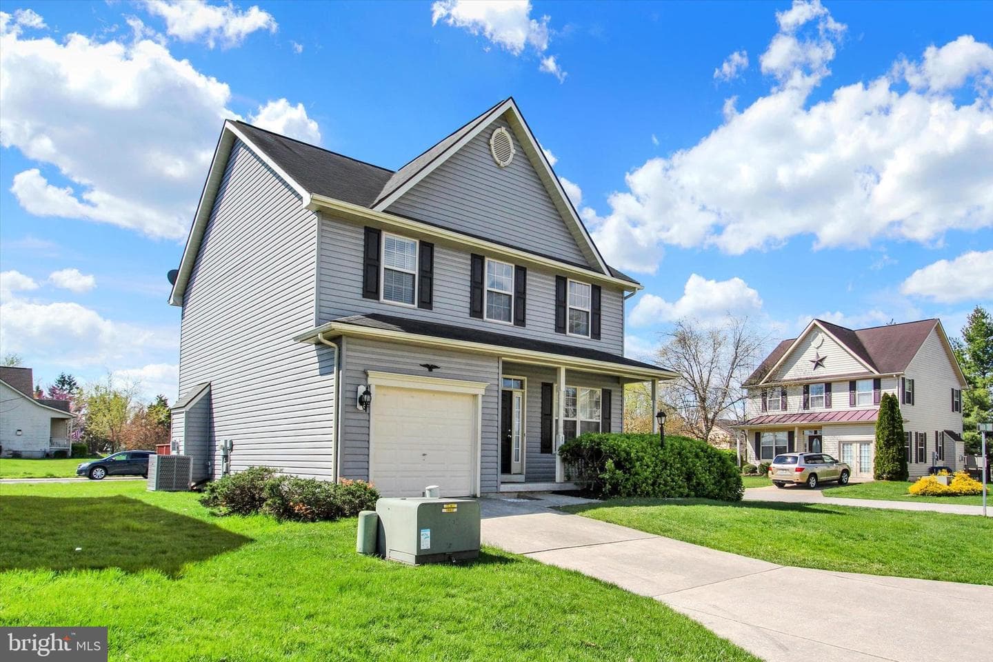 1 Dinwiddie Court photo 3