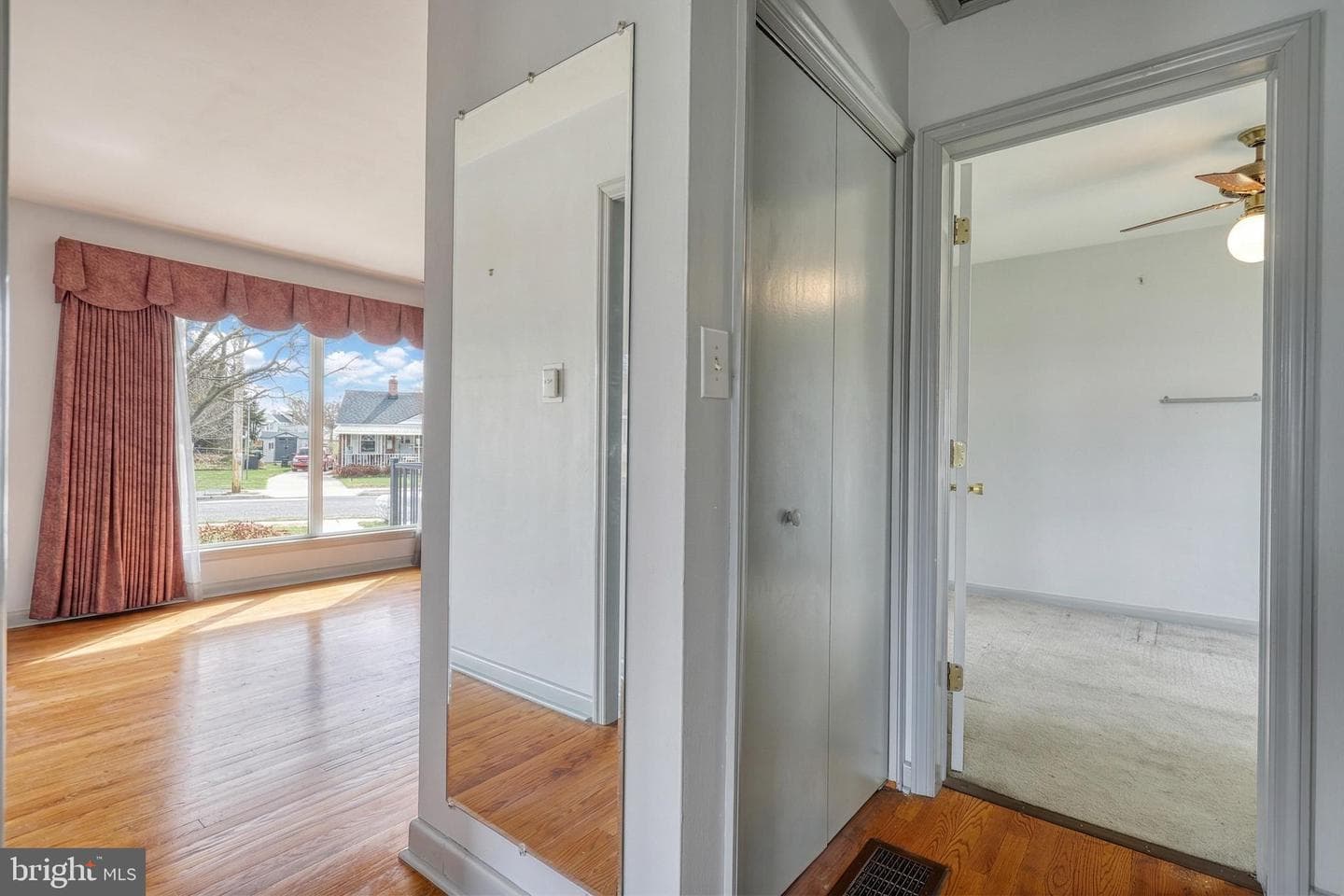 30 Lincoln Drive photo 31