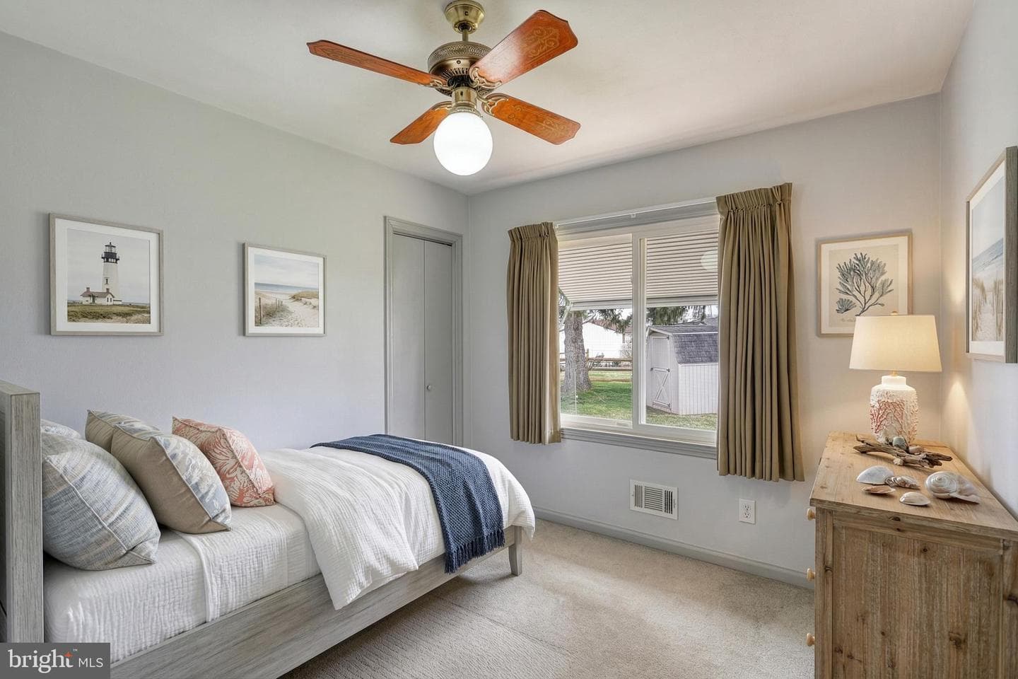 30 Lincoln Drive photo 40