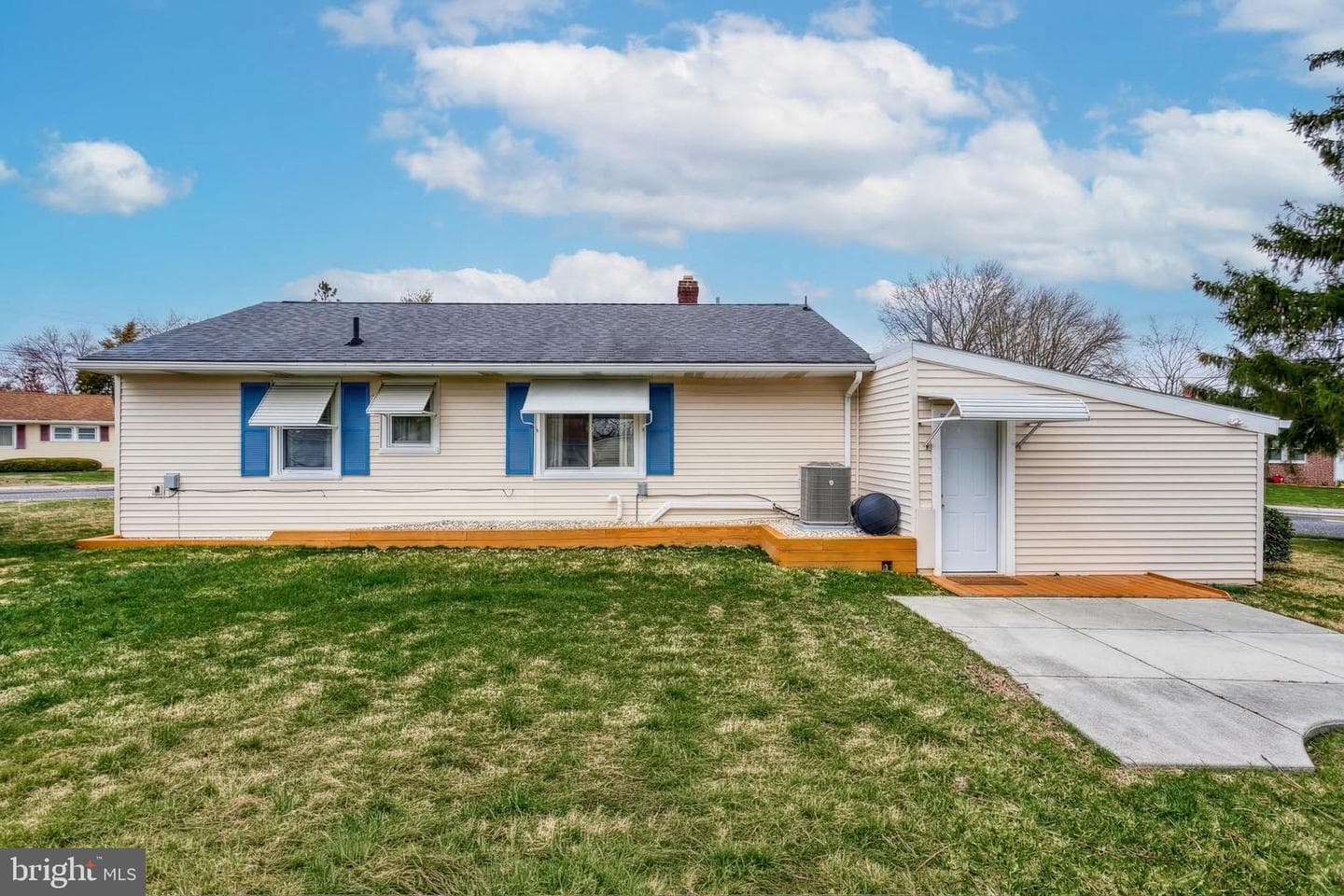 30 Lincoln Drive photo 53