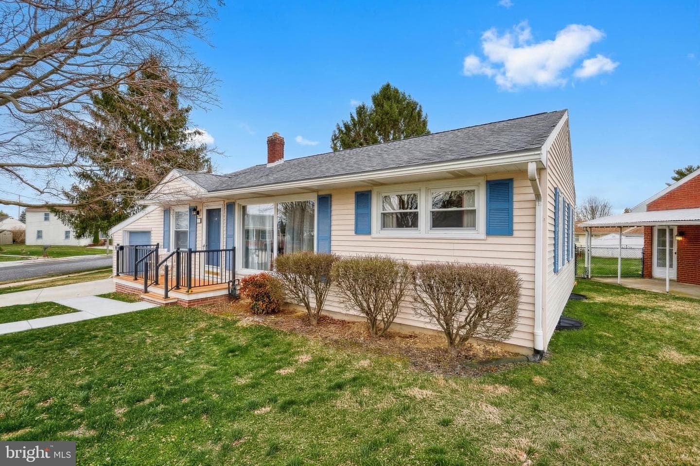 30 Lincoln Drive photo 7