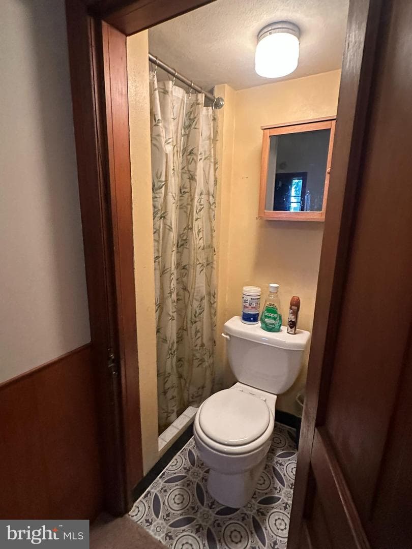 37 N Queen Street photo 16