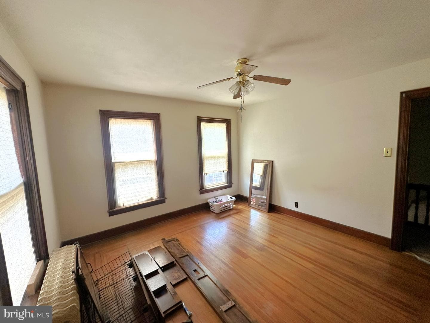 37 N Queen Street photo 23