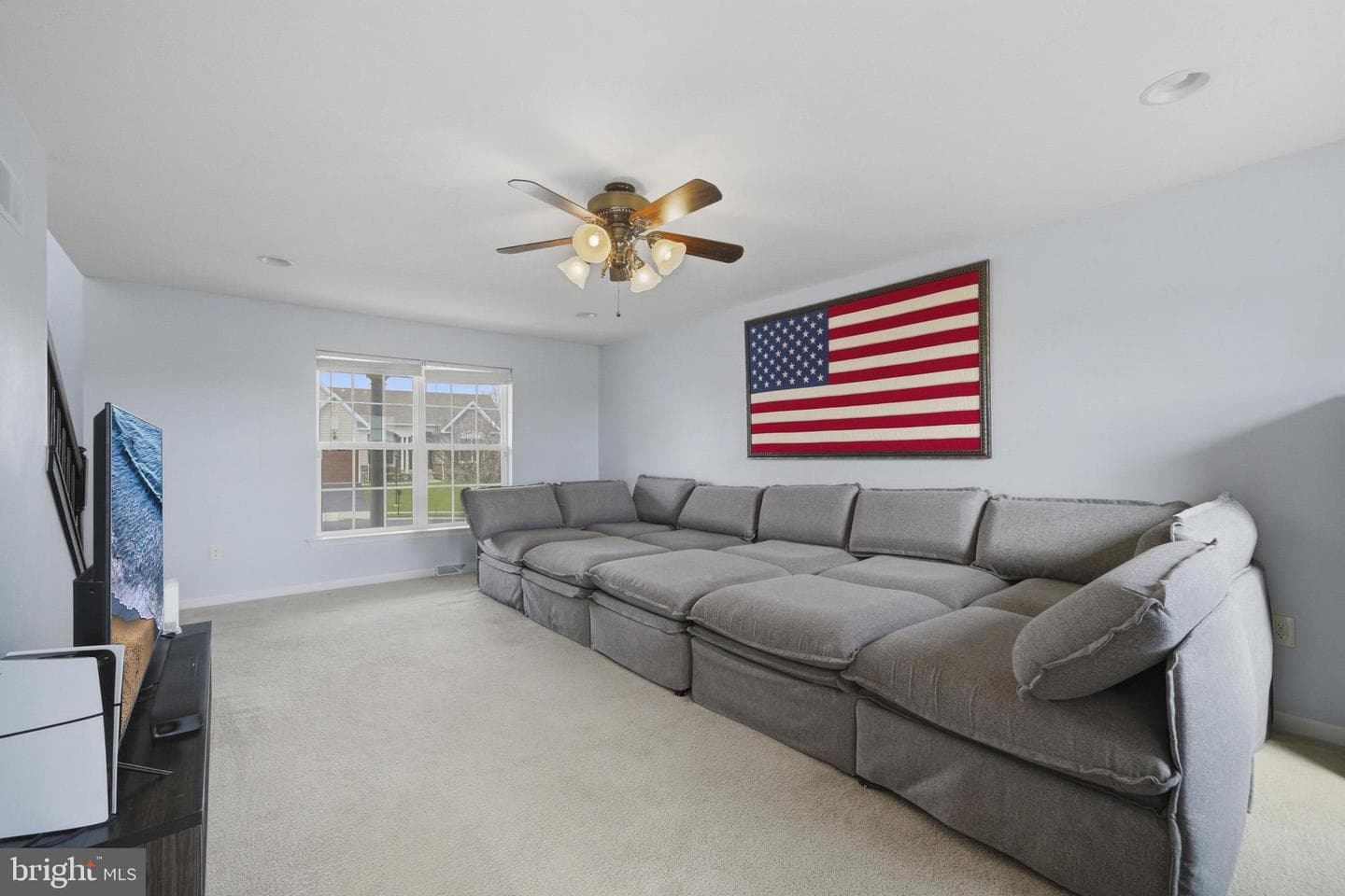 396 Friendship Lane photo 5