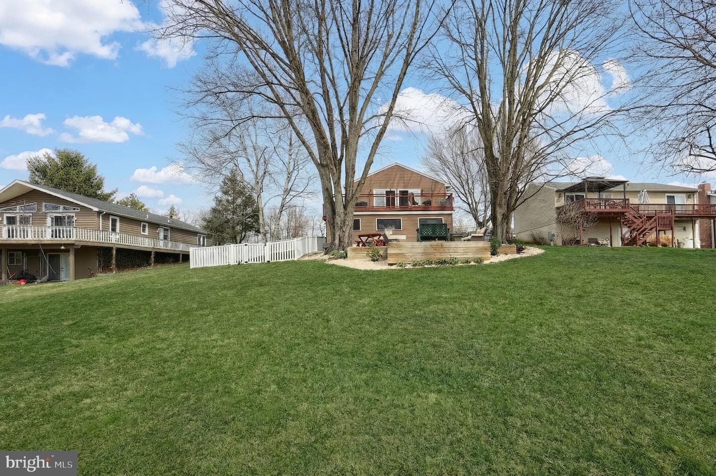 15 Schofield Drive photo 39