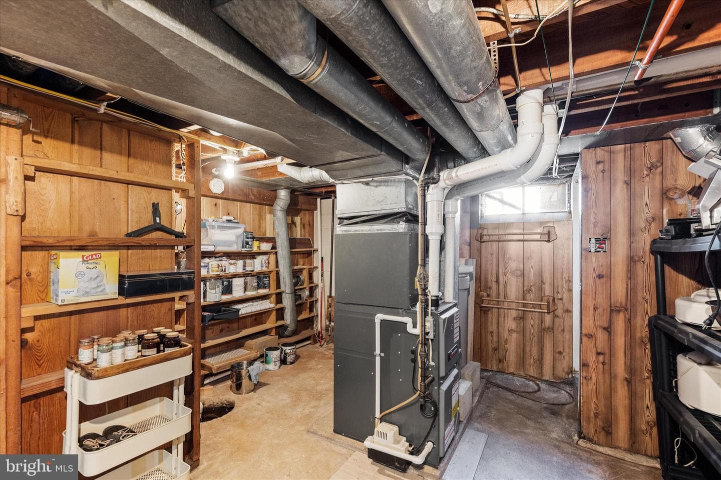 206 N Peters Street photo 37