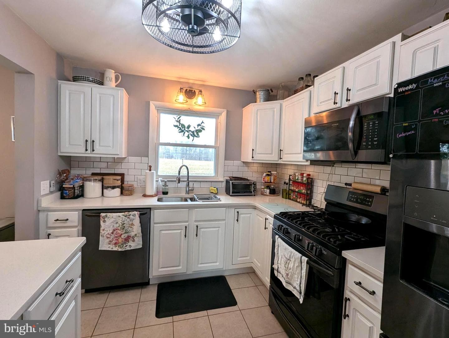 170 Gordon Avenue photo 20