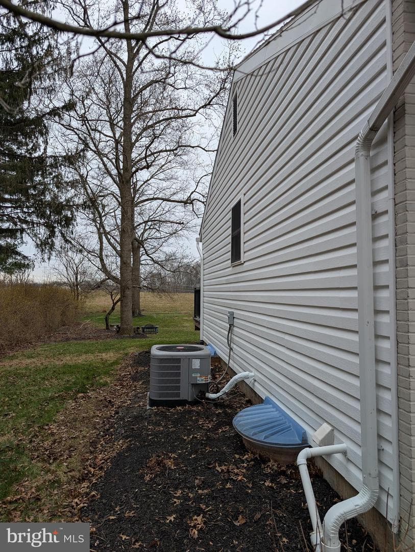 170 Gordon Avenue photo 4