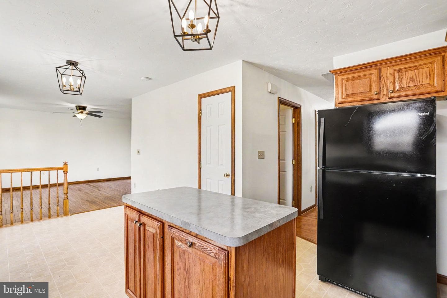 98 Comanche Trail photo 21