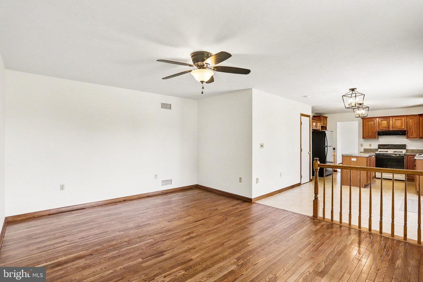 98 Comanche Trail photo 26