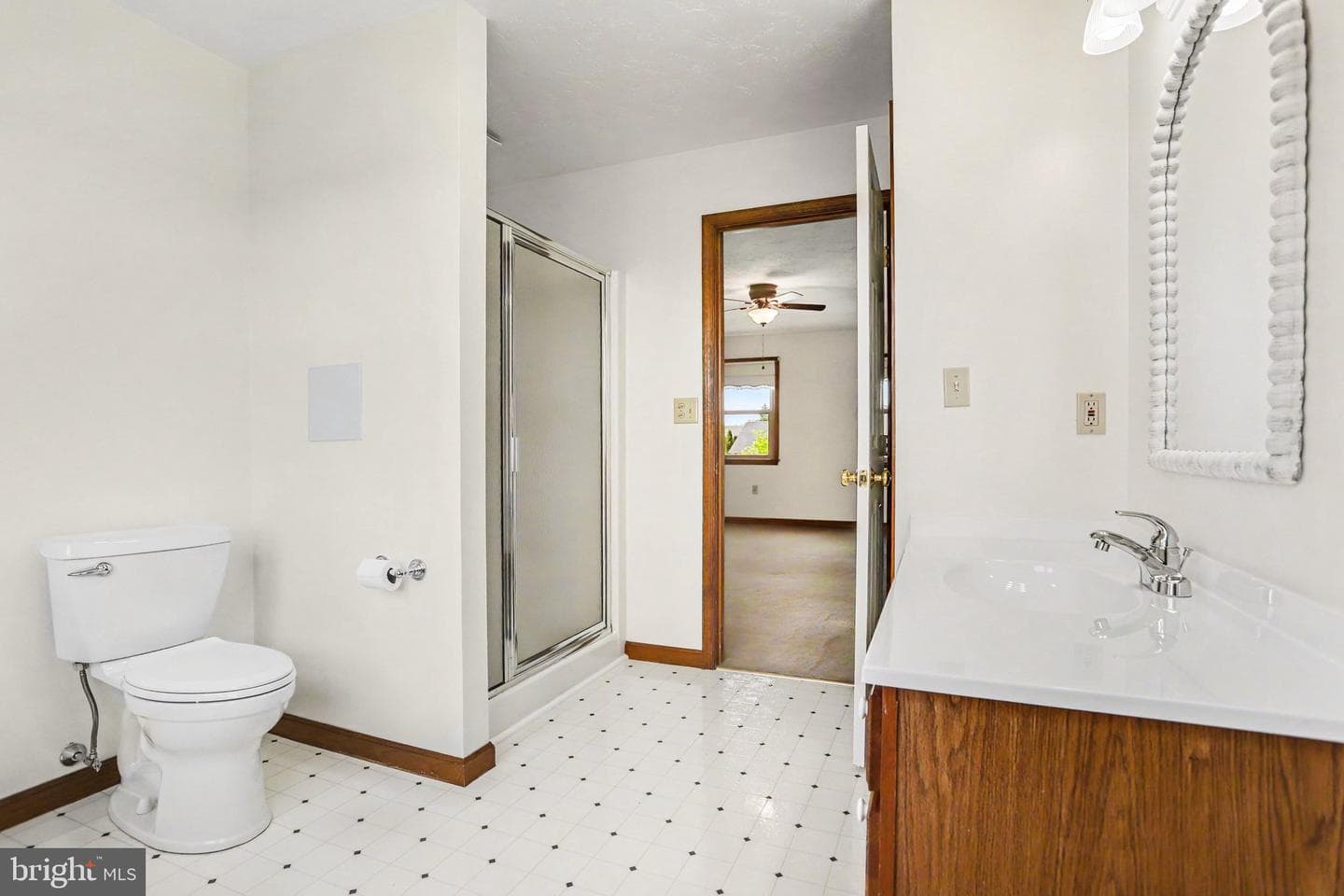 98 Comanche Trail photo 29