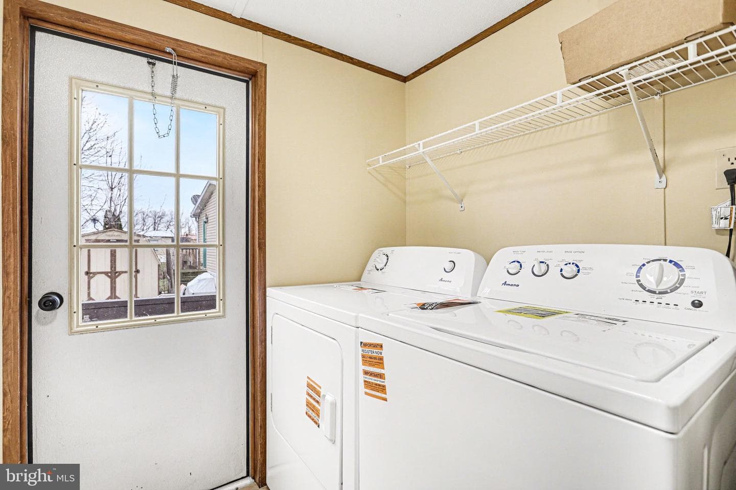 31 Davis Avenue photo 23
