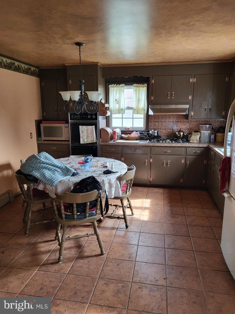 340 Fairview Avenue photo 5