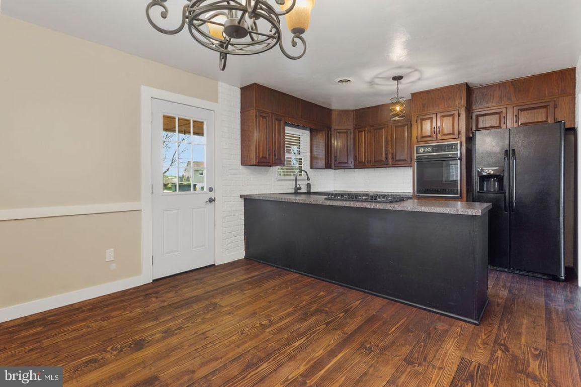 1014 Frederick Pike photo 11