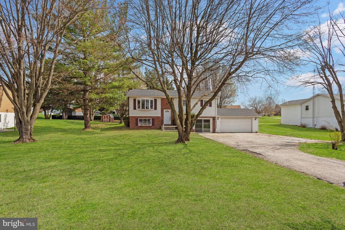 1014 Frederick Pike photo 2