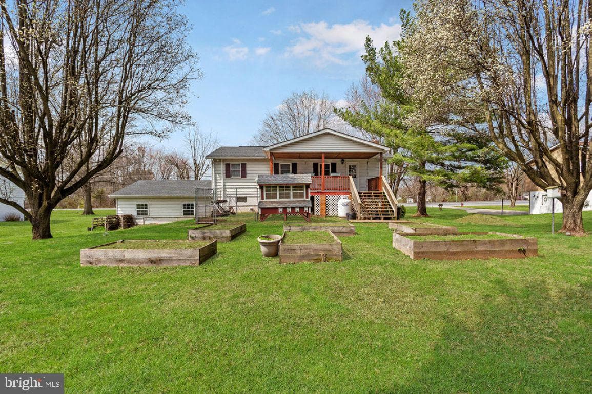 1014 Frederick Pike photo 32
