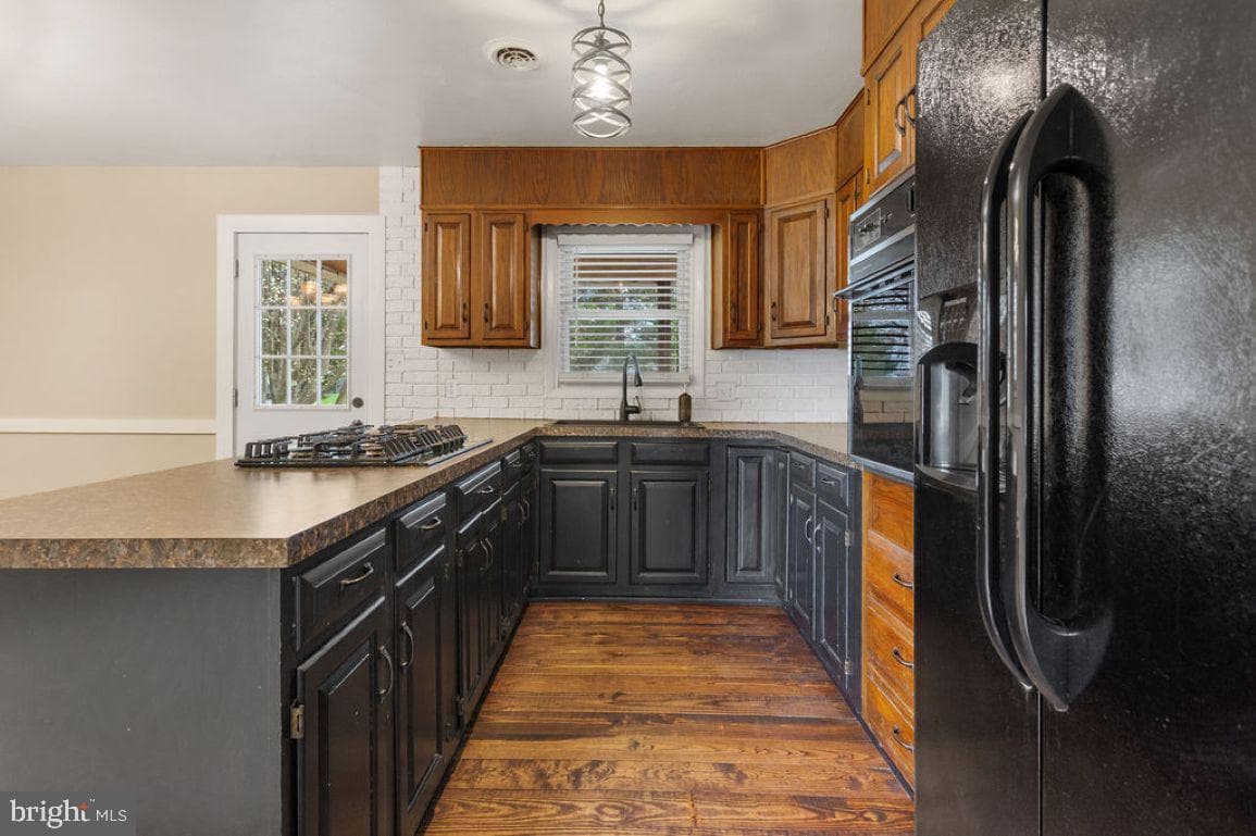 1014 Frederick Pike photo 8