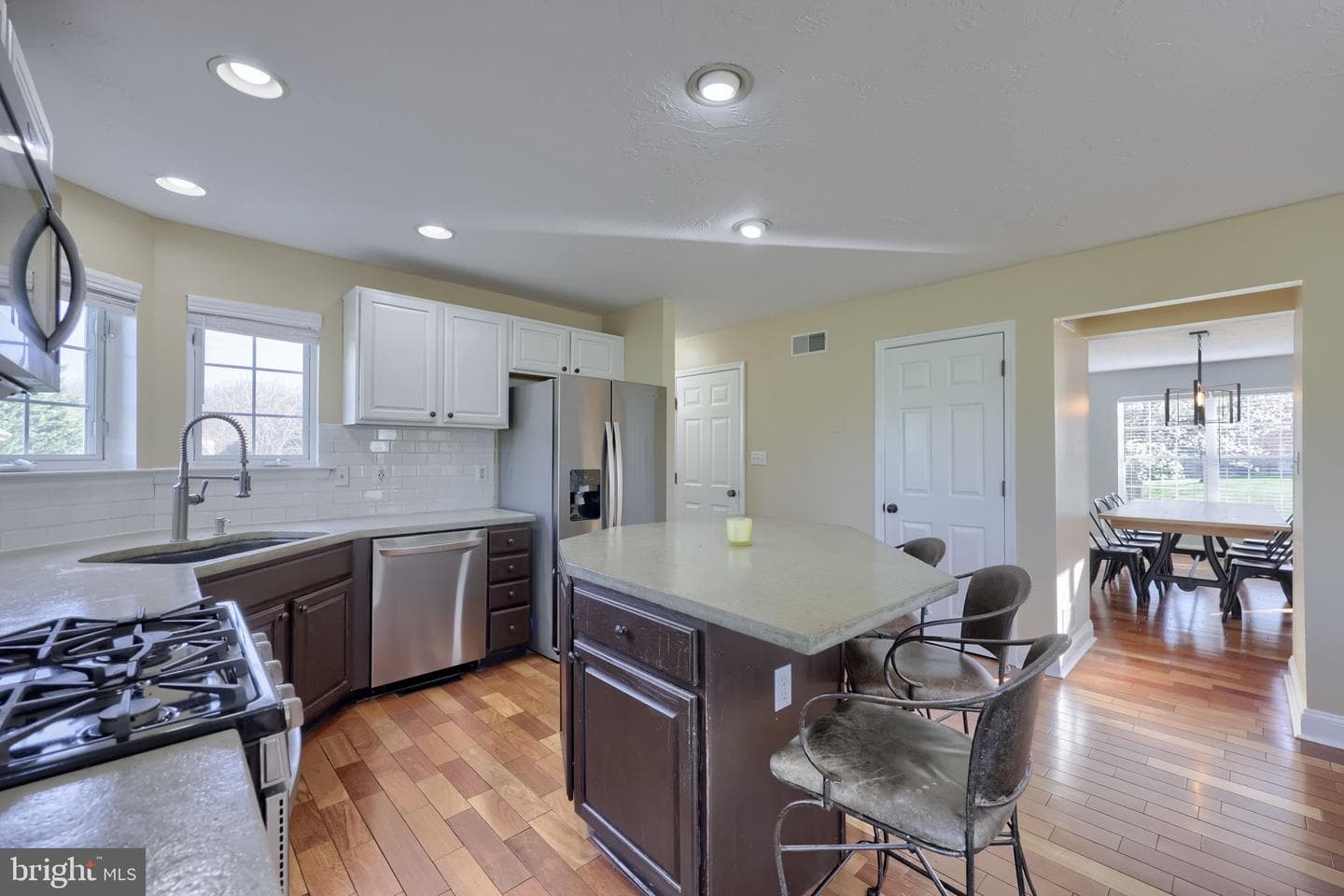 80 E Summit Drive photo 19